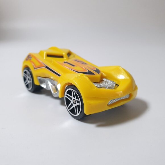 Hot Wheels RD 03 Die Cast Collectable Car Mattel Gorilla Attack Model NO BOX - Picture 7 of 8